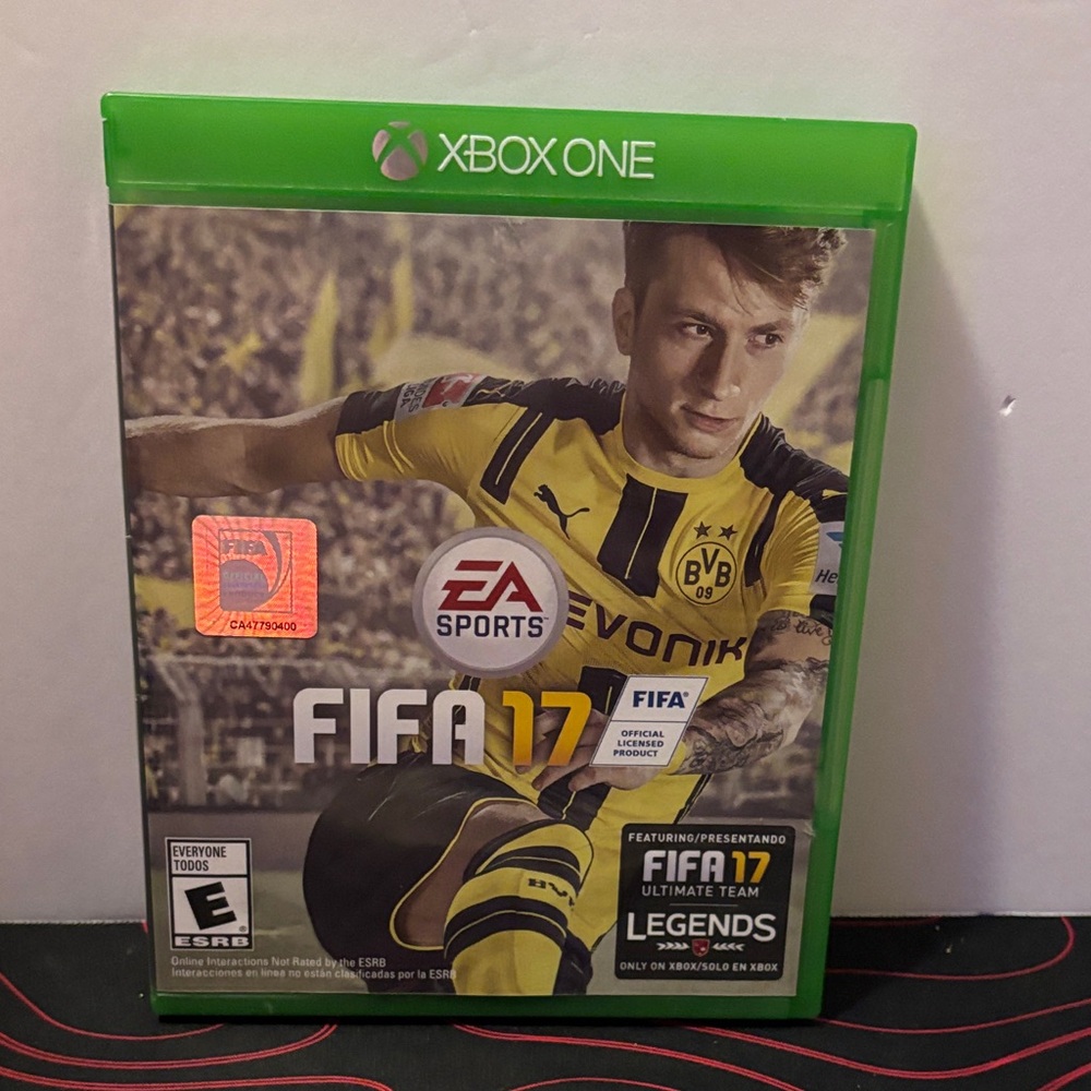 FIFA 17 Xbox One Game